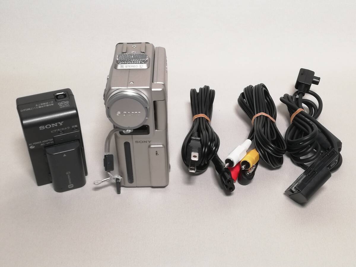 【録・再】Sony HANDYCAM DCR-PC1 デジタルビデオカメラ ハンディカム 拍卖