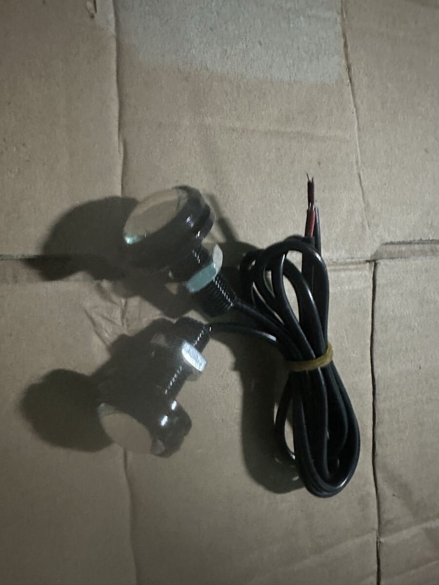 S.fields.inc 牛目 黒枠 白光 丸型 デイライト ボルトタイプ 埋め込み LED 12v 23mm 10個セット ブルー デコトラ アートトラック 軽トラ拍卖