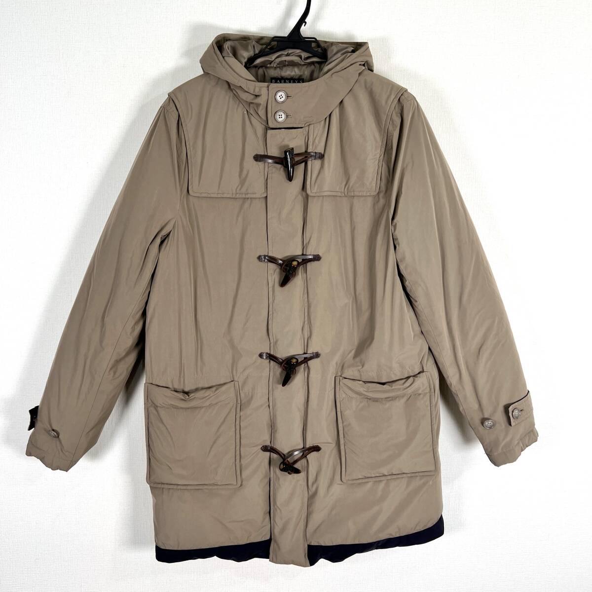 【BARNEYS NEWYORK】バーニーズニューヨーク ベージュ ダッフルコート アウター 牛革 トグル ダウンジャケット メンズ XLサイズ【c024】拍卖