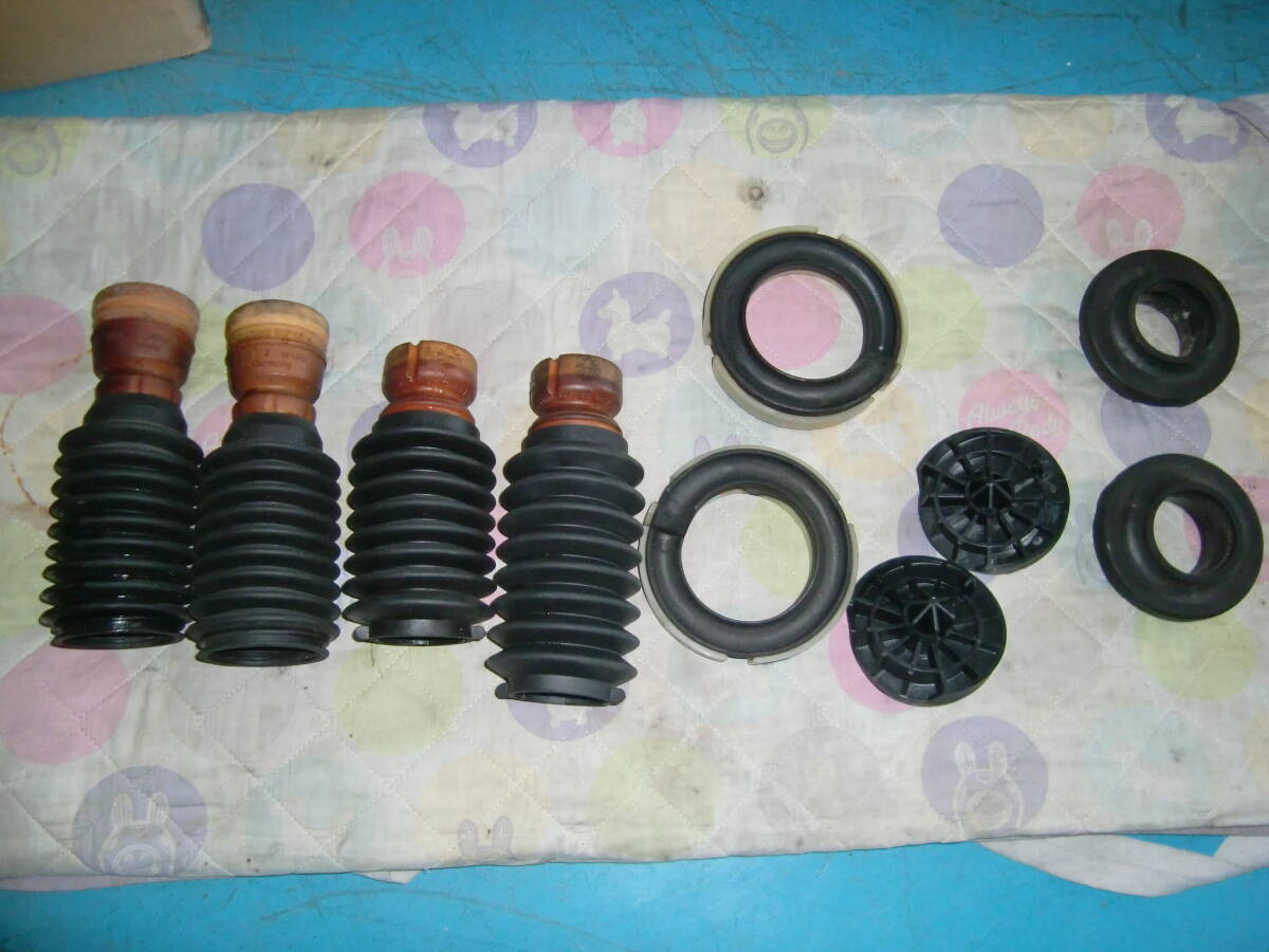 F5DECF アウディRS5 純正バンプラバー ほぼ新車外し!!拍卖