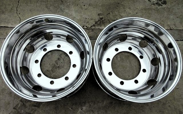 送料無料 4軸低床 増トン アルコア アルミホイール ISO 平面座 19.5×6.75 147 8穴 リア外用 鏡面仕上げ済み 2本セット その2拍卖