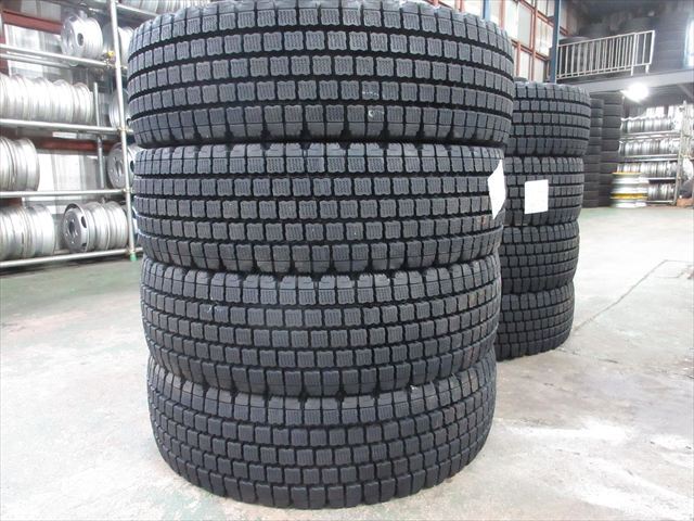 再生新品 スタッドレス 275/80R22.5 BS BRM W910 8本セット拍卖