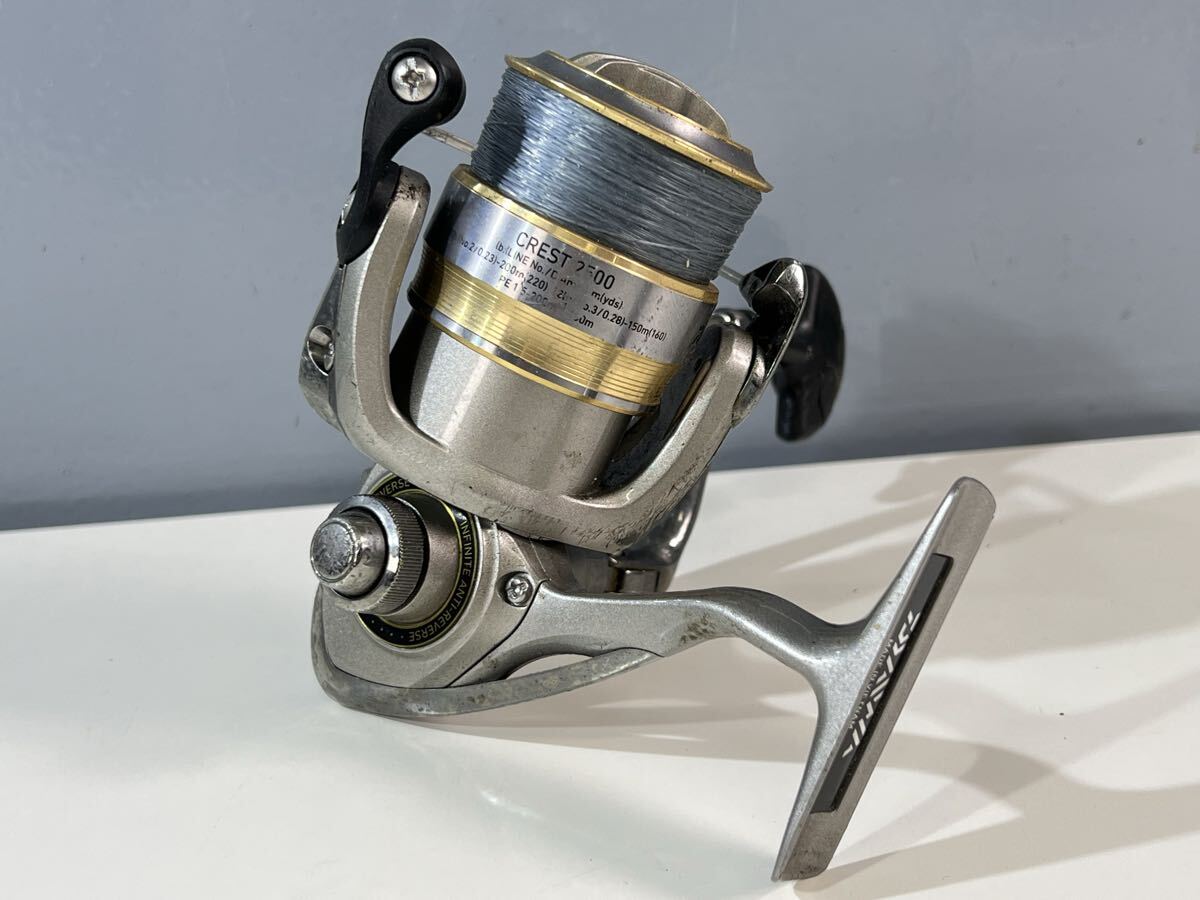 ◆ DAIWA ダイワ CREST クレスト 2500 スピニングリール 釣具 釣り バス フィッシング リール 中古品 現状品 管理KA549拍卖