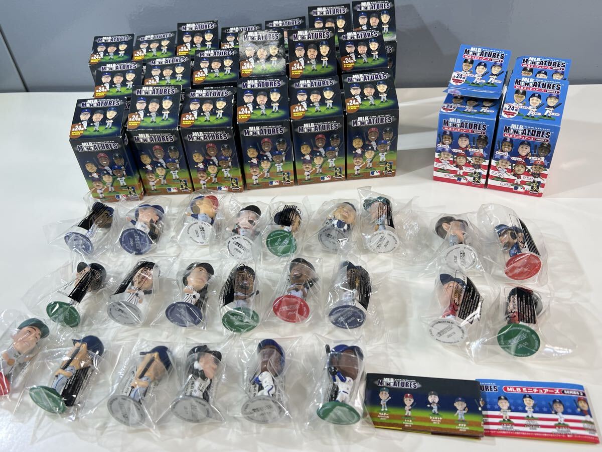 ◆内袋未開封 まとめ売り 23体セット コリンシアン MLB ミニチュアーズ シリーズ1.2 野球選手 フィギュア コレクション 現状品 管理KA550 拍卖