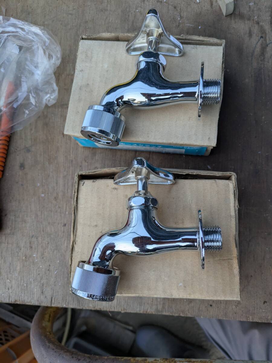 NO.ホースクラッチ横水栓(蛇口)2ケまとめて 未使用品拍卖