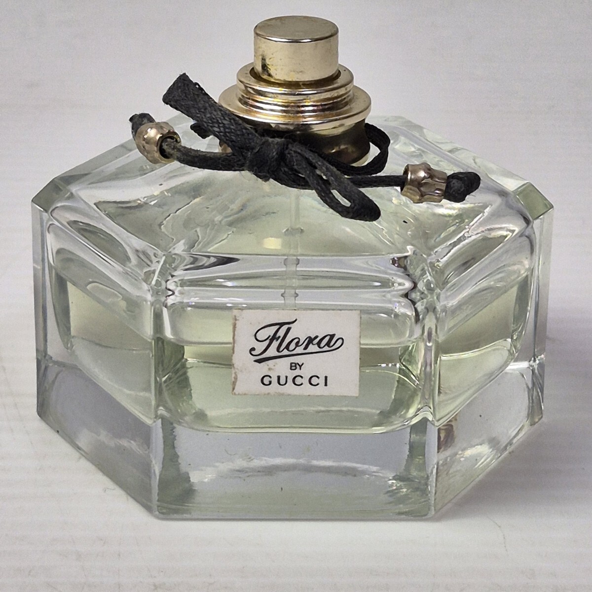 グッチ フローラ バイ グッチ オードトワレ 50ml Gucci Flora by Gucci EDT 香水 残量約9割拍卖