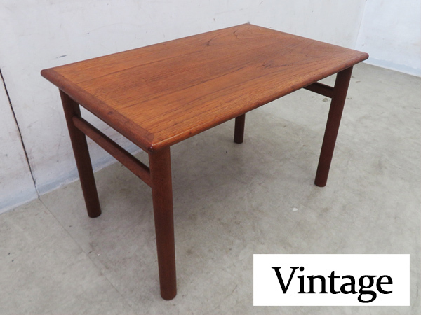 ■P256■美品■ヴィンテージ■チーク材■サイドテーブル■北欧モダンン■ナチュラル■拍卖