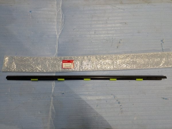 HONDA ホンダ EK9 シビックタイプR 純正 ドア モールディング 水切り 助手席側 72450-S03-003 中古品 EK2 EK3 EK4拍卖