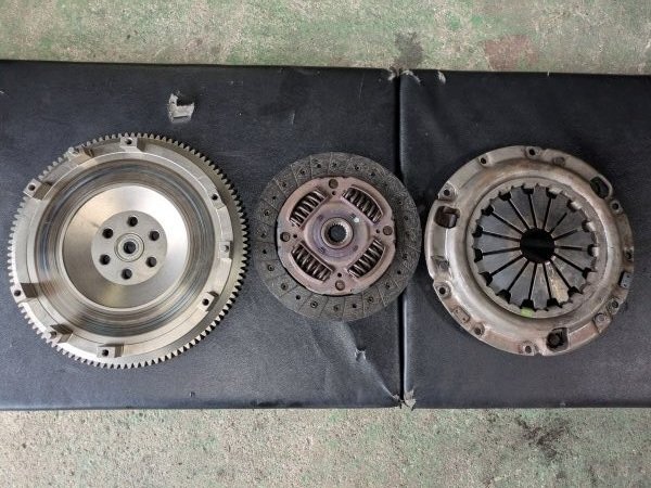 MAZDA マツダ ユーノス ロードスター NA8CE クラッチ フライホイール 軽量 中古品 BP B6 NA6CE拍卖