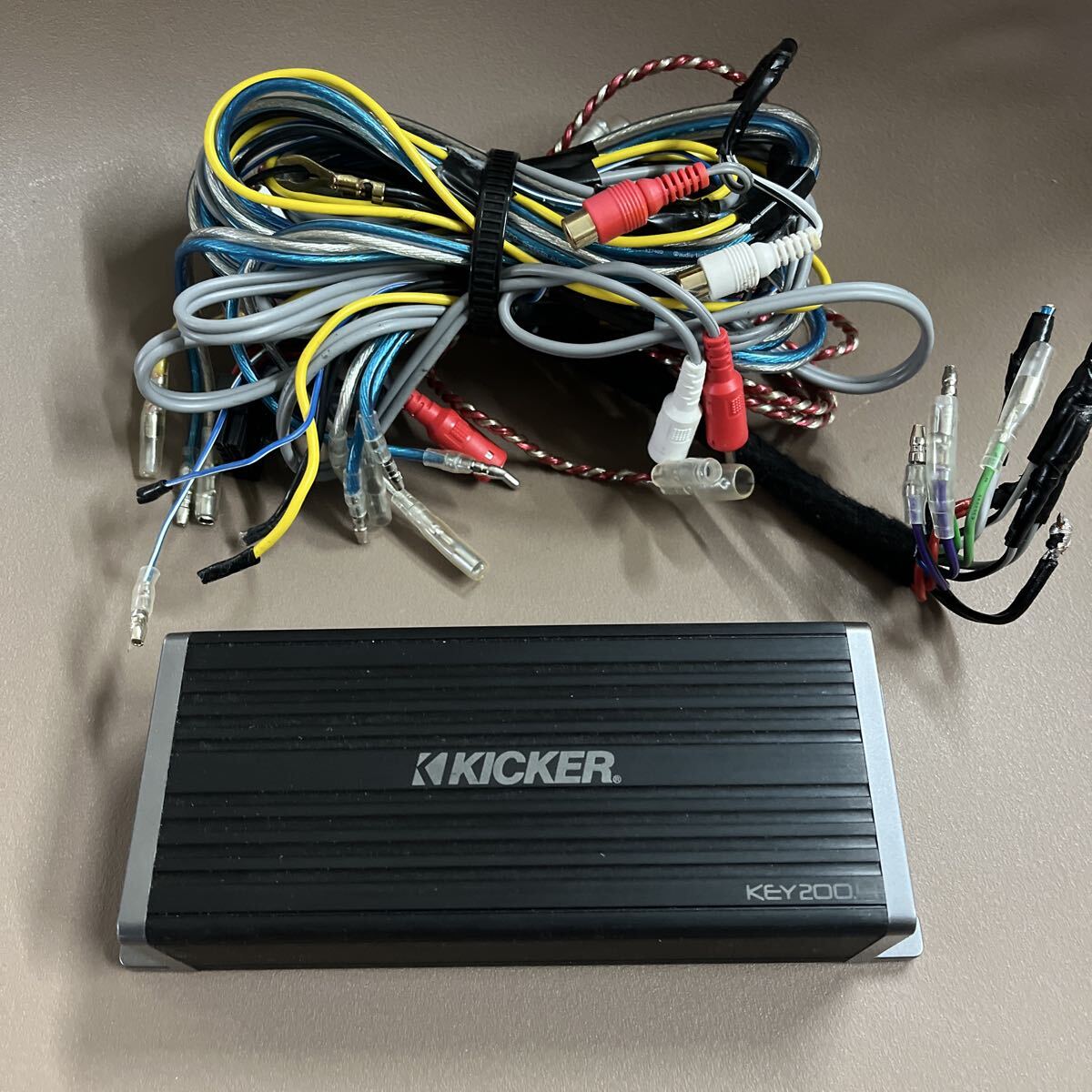 KICKER KEY200.4 キッカー パワーアンプ拍卖