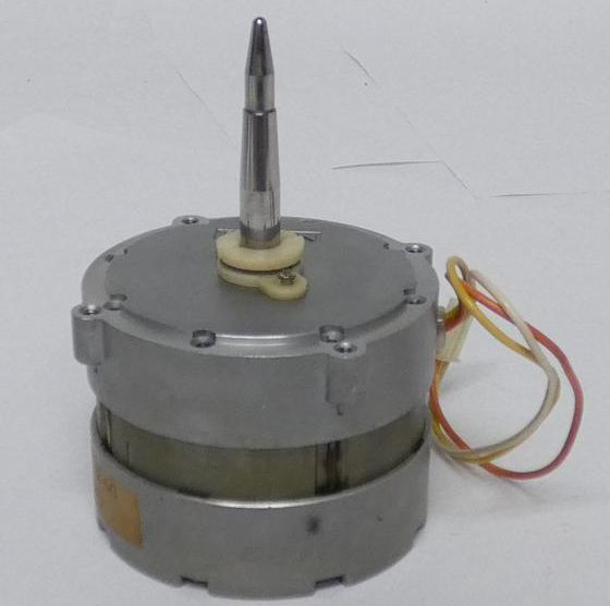 ■DENON レコードプレーヤー DP-790 フォノモーター ACサーボモーター IE-641 ⑤拍卖