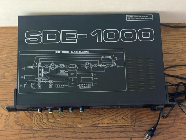 Roland SDE-1000 中古品拍卖