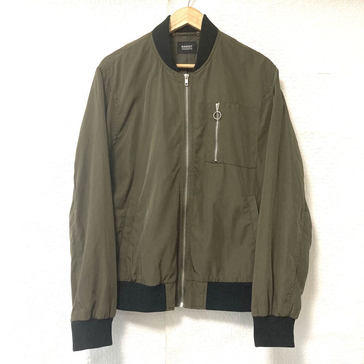 王道アメカジウェア【RAGOUT】ラグアウト ジップアップ ミリタリー ブルゾン ジャケット MA-1 アウター カーキ メンズ L/Y36660UU拍卖