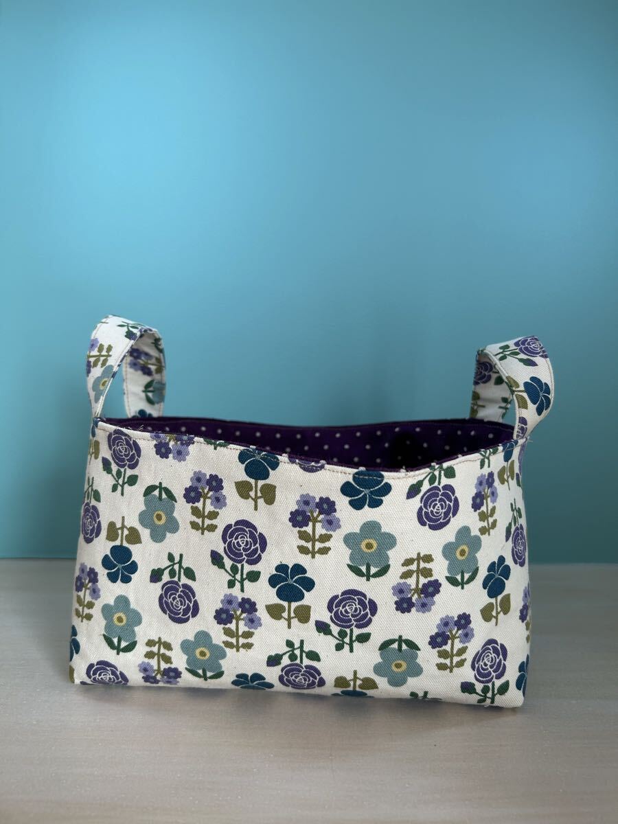 ハンドメイド☆布バスケット ホワイト  お花 フラワー拍卖