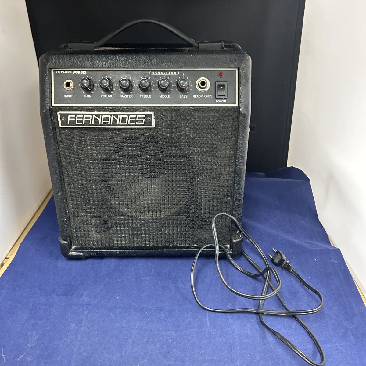 FERNANDES フェルナンデス ギターアンプ FA-10 音出し確認済み アンプスピーカー 現状品拍卖