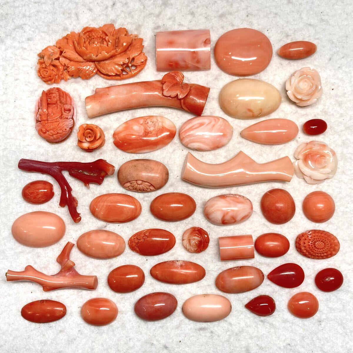 大量!!【彫刻!!変形!!】☆天然本珊瑚おまとめ513.5ct☆n 約102.7g ルース 裸石 宝石 coral コーラル サンゴ さんご オーバル 枝 w2す33拍卖