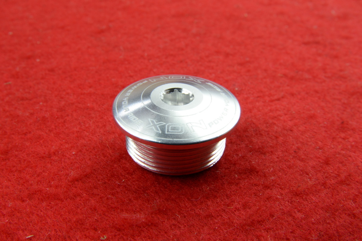 即決★新品★XON◆XSS-52_SI★A6061-T6★軽量★CNC加工★シマノ ホローテック2用★クランクボルト★ゆうパケット可★A4拍卖