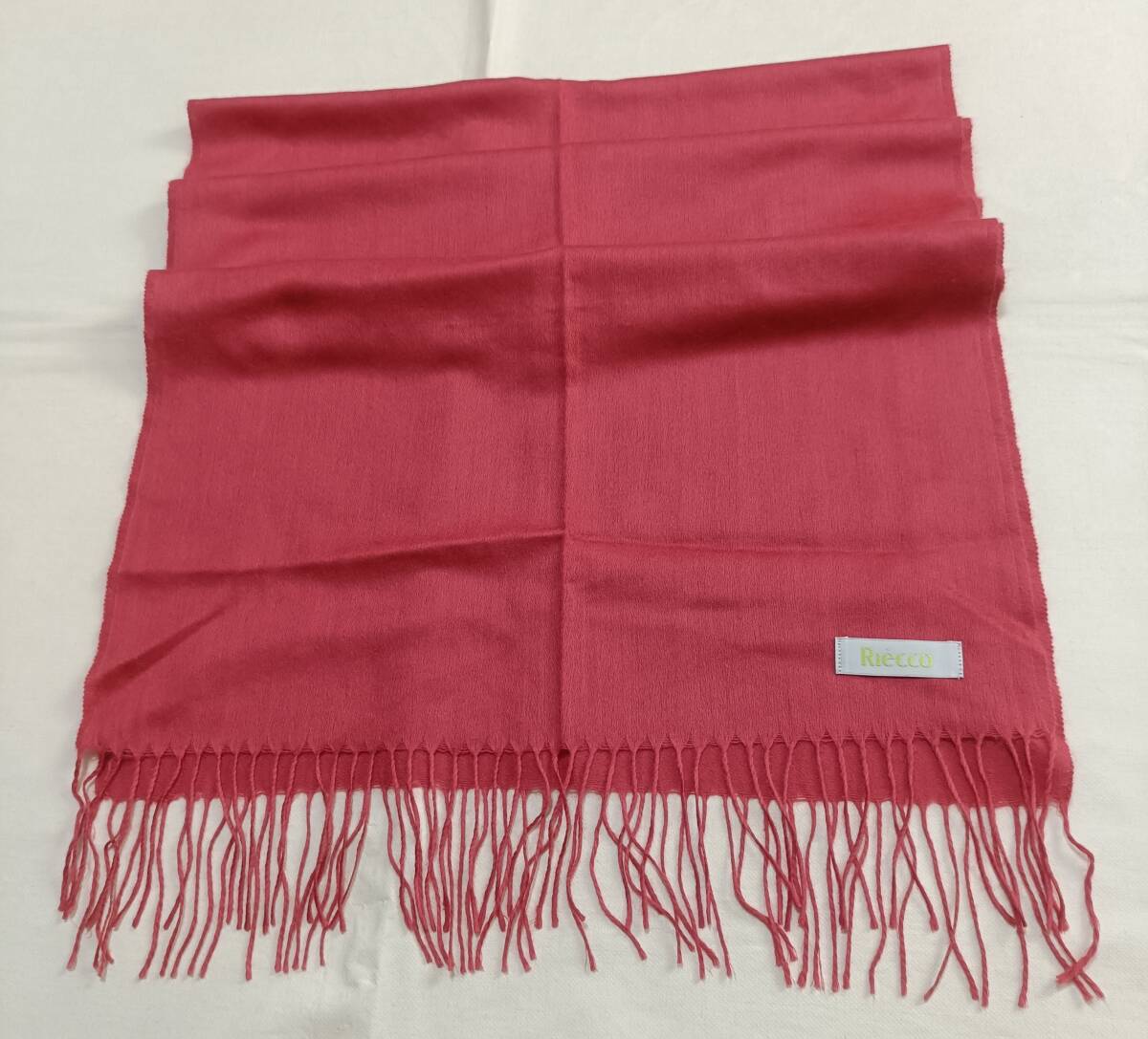 Riecco リエッコ マフラー 薄手でやわらかい 手ざわりいい 赤 7955拍卖