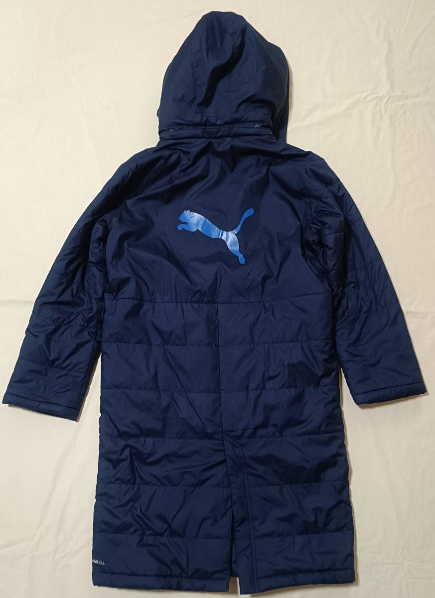 宅急便送料込み 150cm PUMA プーマ 裏ボア 中綿入り ロング丈 ベンチコート 背中ビッグロゴ フード付き 男の子 ジュニア 防寒 上着 紺 8103拍卖