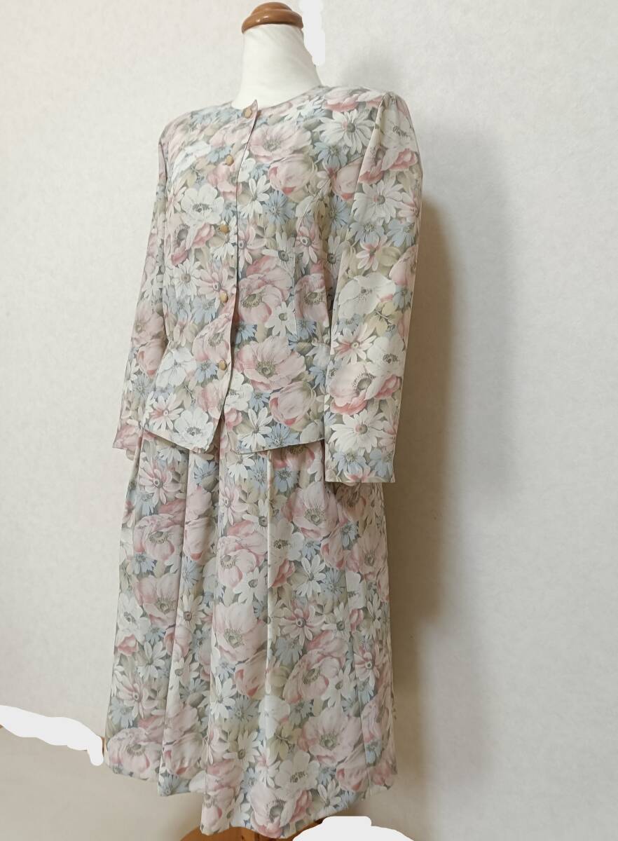 LEPORTE 東京スタイル TOKYO STYLE スーツ 上下 セットアップ 7号 ブラウス ジャケット スカート ピンク系 花柄 7957拍卖