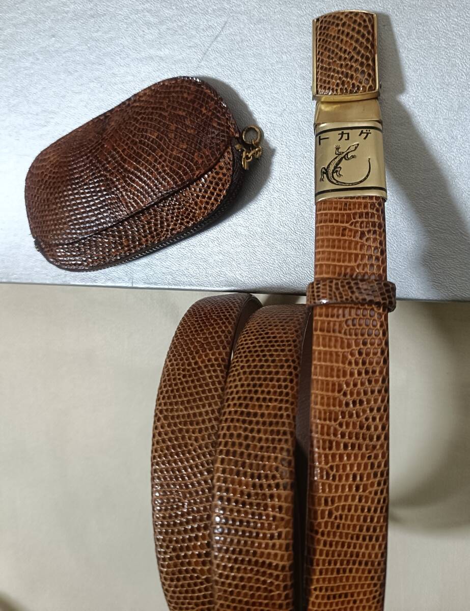 宅急便送料込み 未使用 トカゲ革 ベルト 真鍮 バックル 本革 レザー コインケース セット 8138拍卖