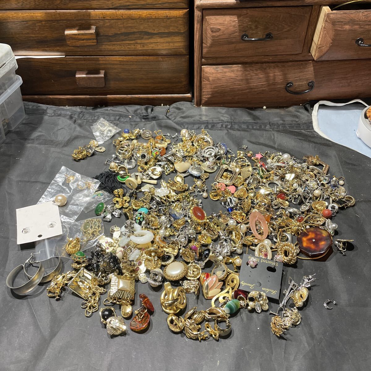 イヤリング ピアス アクセサリー70ペア以上ありまとめて拍卖