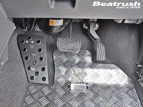 LAILE レイル ドライバーフットレスト ブラック スイフト ZC71S H19.5~H22.7 AT拍卖