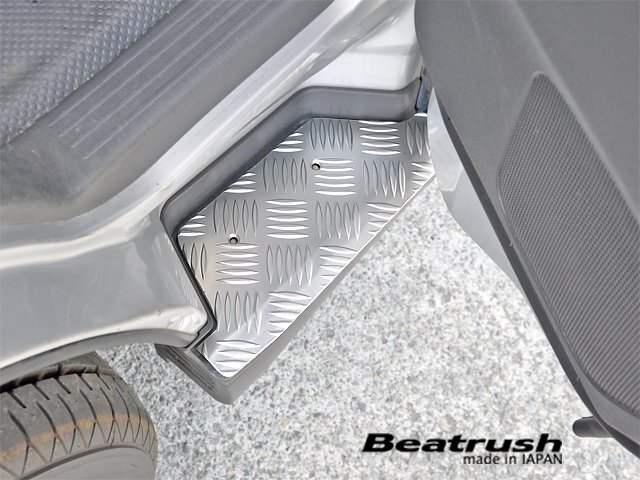 LAILE レイル ドアステッププレート ※アルマイト無 ハイエースバン TRH200V H16.8~拍卖