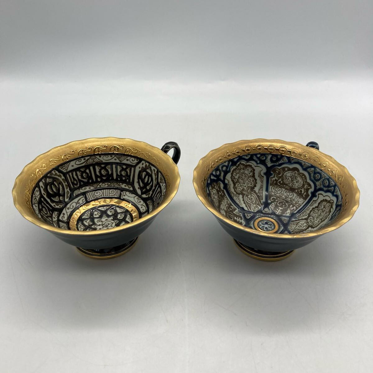 M1018707N エレクティックカイカイ カップ 2客セット Eclectique kai kai パルテナの風 ティーカップ 金彩 アンティーク 中古品 現状品拍卖