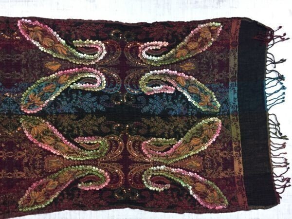 オリエンタル ゴシック アンティーク調 織り×編み スパンコール ニット刺繍 ペイズリー 大判フリンジストール レディース ワインレッド拍卖