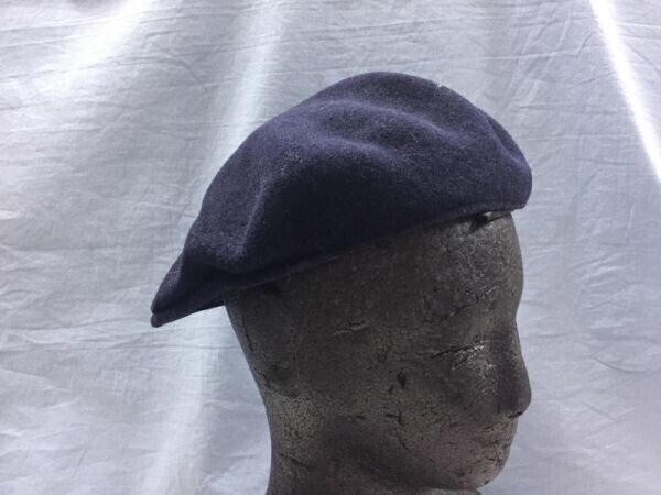 英国イングランド製 カンゴール KANGOL ストリート オールド 90s フェルト ハンチング 帽子 男女兼用 小さめサイズ S 紺拍卖