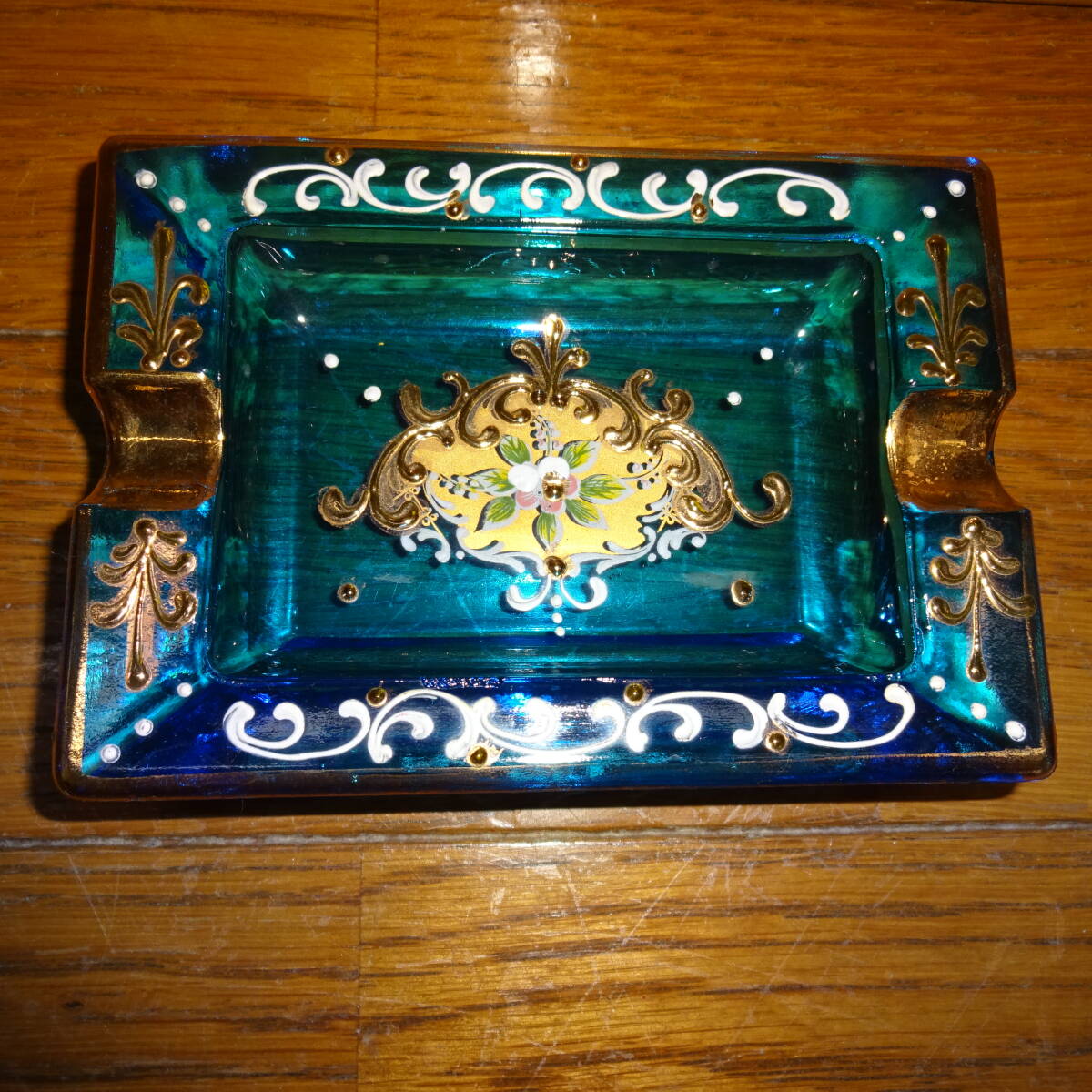 ITALYベネチアングラス灰皿 拍卖