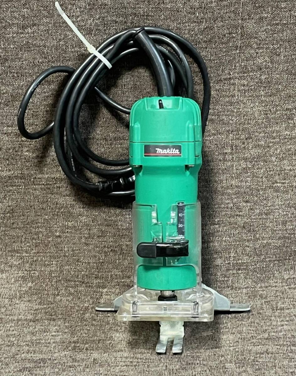 倉庫整理 マキタ Makita トリマ 中古 有線拍卖