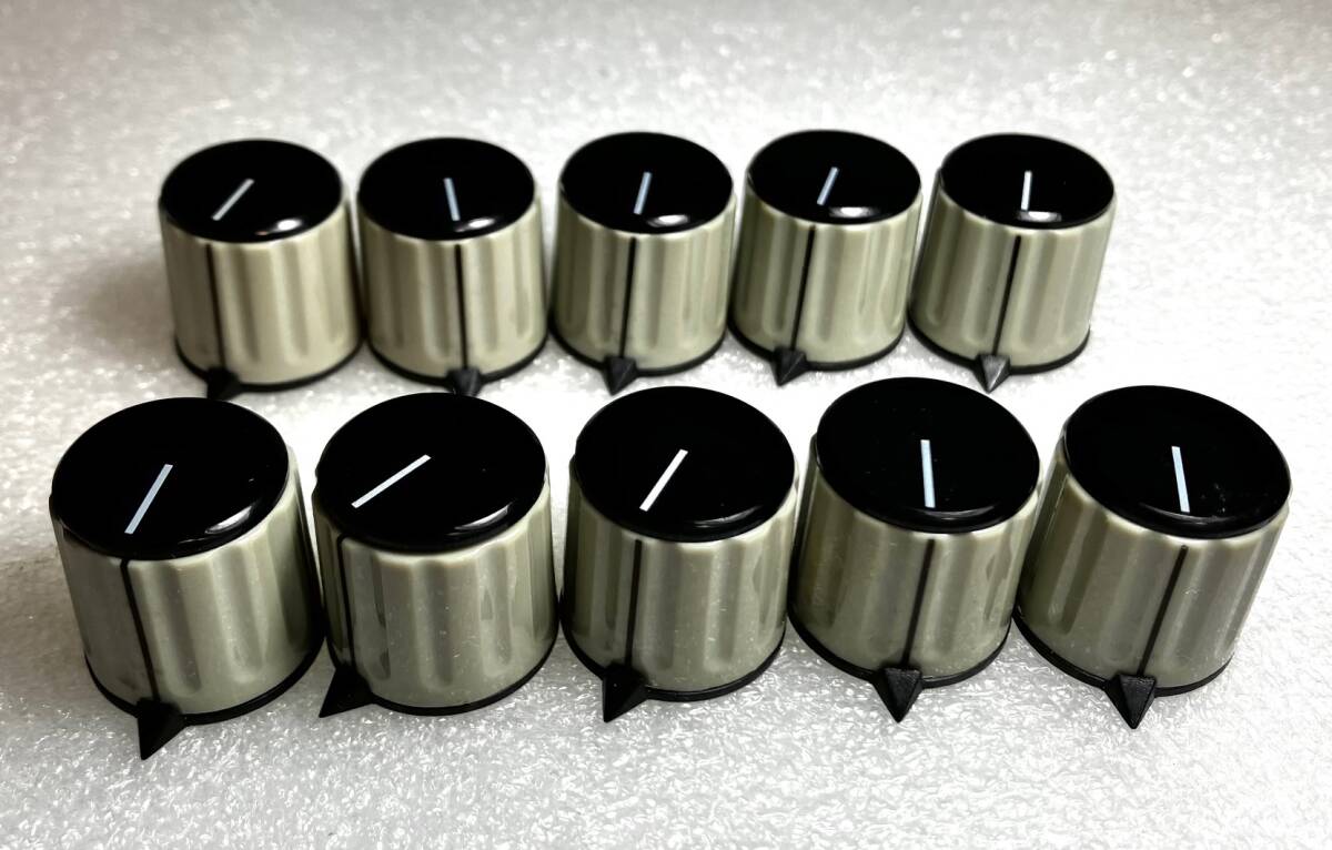 即決・新品6㎜カラープラスチックツマミ(10個)21㎜X21㎜ 拍卖