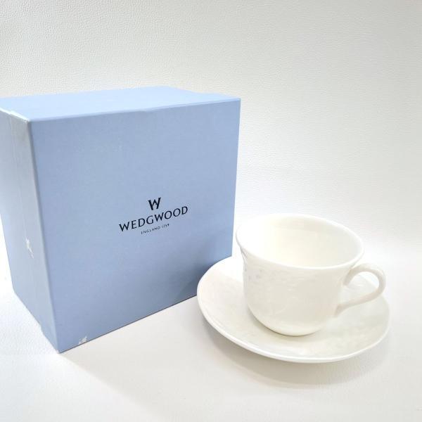 中古 Wedgwood ウエッジウッド STRAWBERRY&VINE カップ&ソーサー 白 ホワイト 箱付 ◆2015拍卖