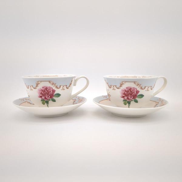 美品】 クイーンズ ルドゥーテローズ カップアンドソーサー 2Pセット Queen's Redoute's Roses カップ&ソーサー ◆2005拍卖