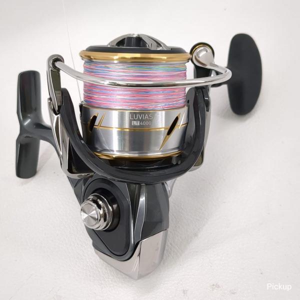 【中古】 Daiwa 20LUVIAS LT4000-CXH スピニングリール 傷あり ギア比:6.2 自重:215g ダイワ ルビアス リユース USED ◆2003拍卖