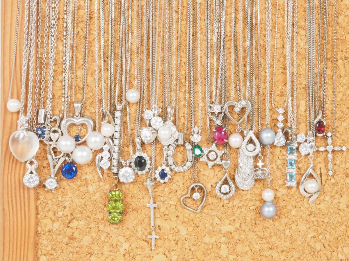 お得 SILVER 925 デザインネックレス まとめて 約40点 04 ペンダント アクセサリー パール ダイヤ調 色石色々拍卖