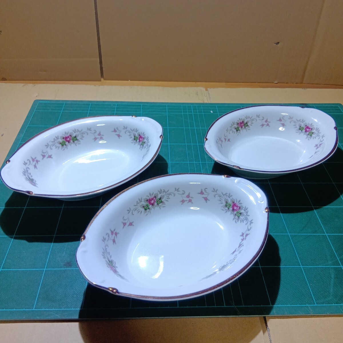 1円 洋食器 カレー皿Best China MADE IN JAPAN  3枚セット 金縁拍卖