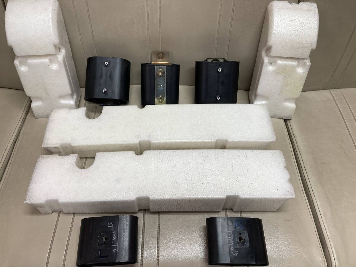 超希少 ベンツW124 500E純正フロントバンパー用インナーパーツ 中古美品拍卖