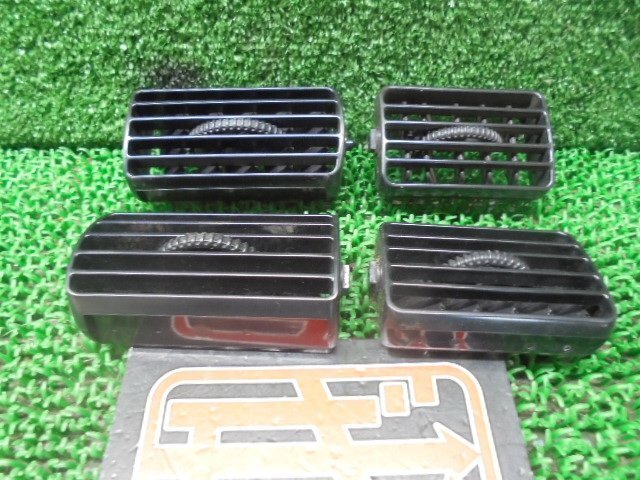 7EJ2633AC3 ) 日産 クリッパー U71V/U72V 中期型 純正エアコンルーバーセット拍卖