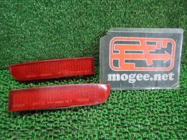 7EP4193EI3-2 ) トヨタ アルファード ハイブリッド ATH10W 純正リアバンパーリフレクター左右セット イチコ7403拍卖