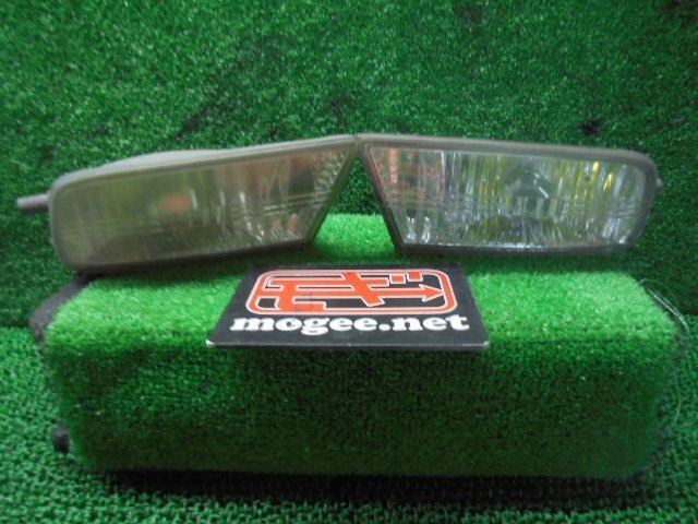 7EP4133FE5) トヨタ クラウンエステート アスリートG JZS175W 純正フォグランプ左右セット コイト30-269拍卖