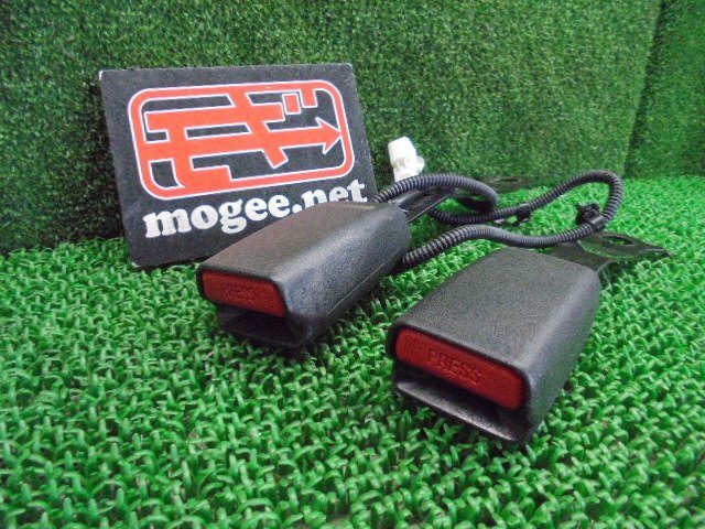7EM4127DI5 ) ホンダ フィット GE6 純正フロントシートベルトバックル左右セット拍卖