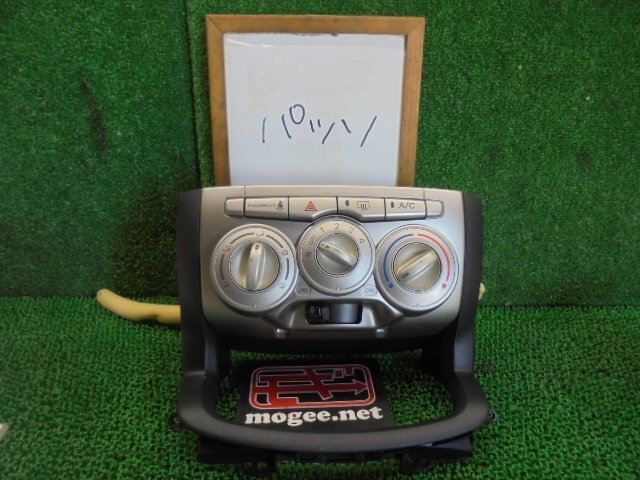 7EF3516DC3 ) トヨタ パッソ KGC10/KGC15 純正エアコンスイッチパネル拍卖