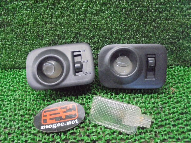 7EF4116AA3-1 ) トヨタ bB QNC20 純正ルームランプセット拍卖