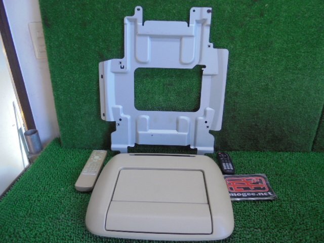 7EM5090FC5 ) 日産 セレナ C25  純正フリップダウンモニター拍卖