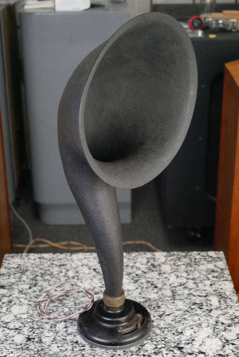 RCA ラジオラ UZ-1325 マグネチックスピーカー 真空管ラジオに! 音出し確認済! 程度良好! コレクション 100年前のお品です!拍卖