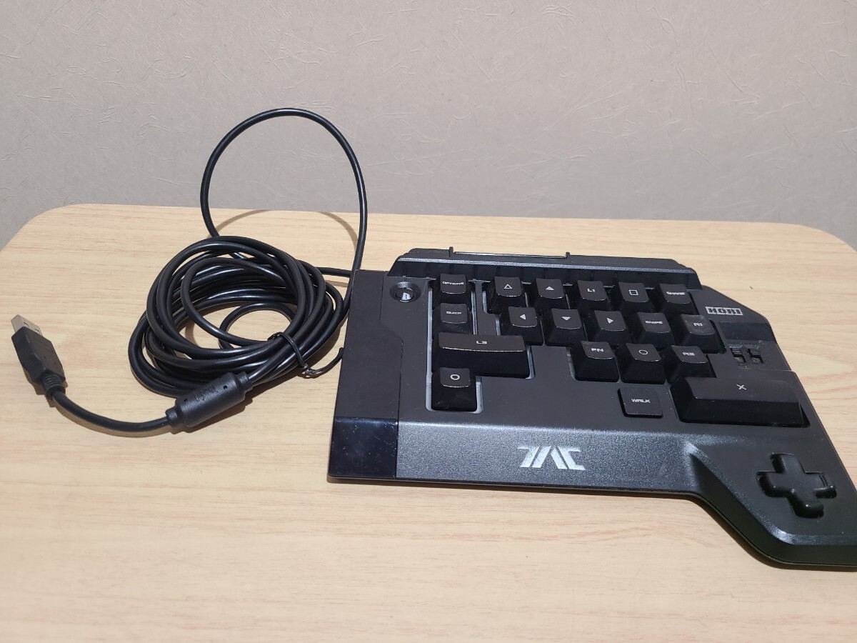 ★HORI ホリ タクティカルアサルトコマンダー キーパッドタイプ PS4-069 プレステ4 ゲーミングキーボード拍卖