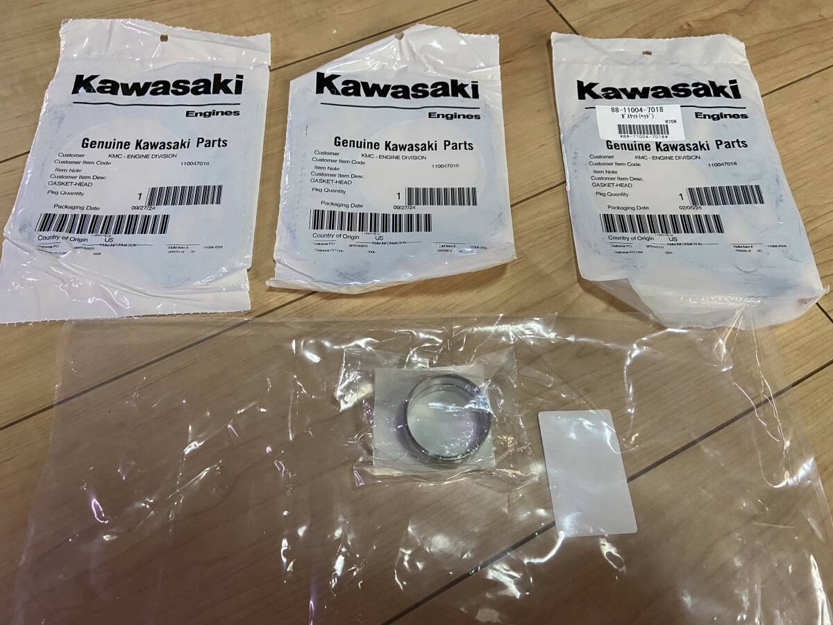 カワサキ Kawasaki Vツイン fh381v など用 ブッシング、ヘッドガスケット 92139-7008 11004-7018 純正拍卖